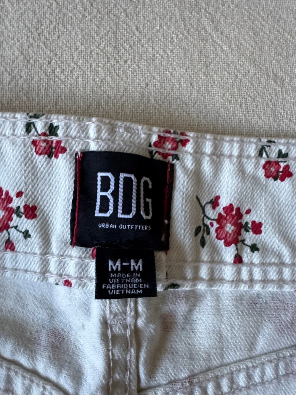 BDG White Mini Skirt with Red Floral Trim - Picture 2 of 2